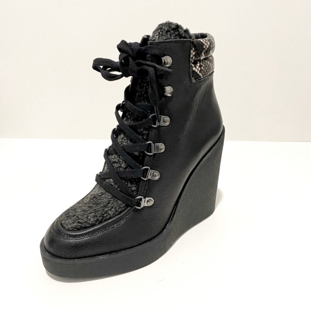 JESSICA SIMPSON Maelyn Black Leather Wedge Booties Boots NWT - Picture 9 of 13
